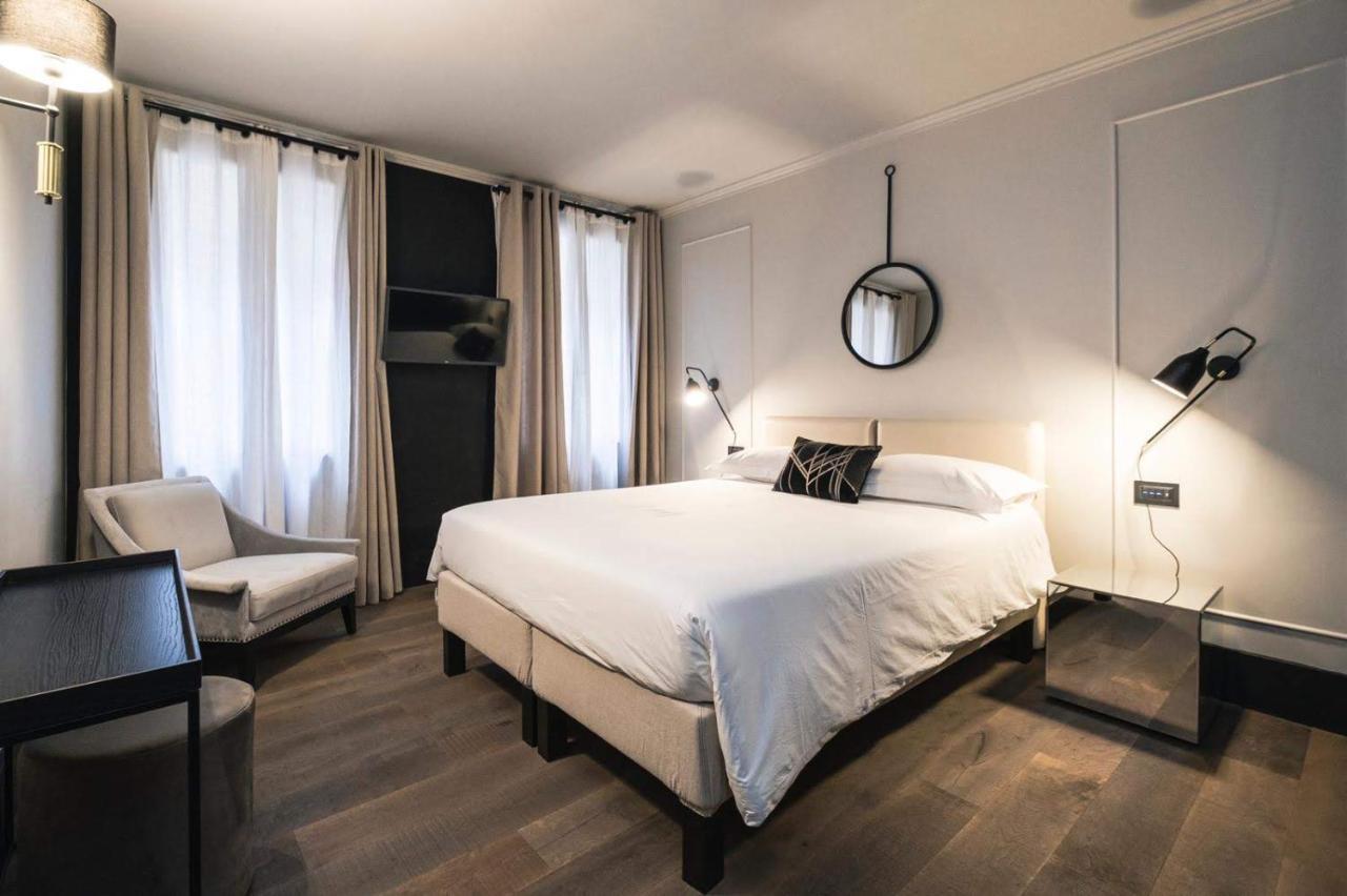 Luxury Santo Stefano Hotel Венеция Екстериор снимка